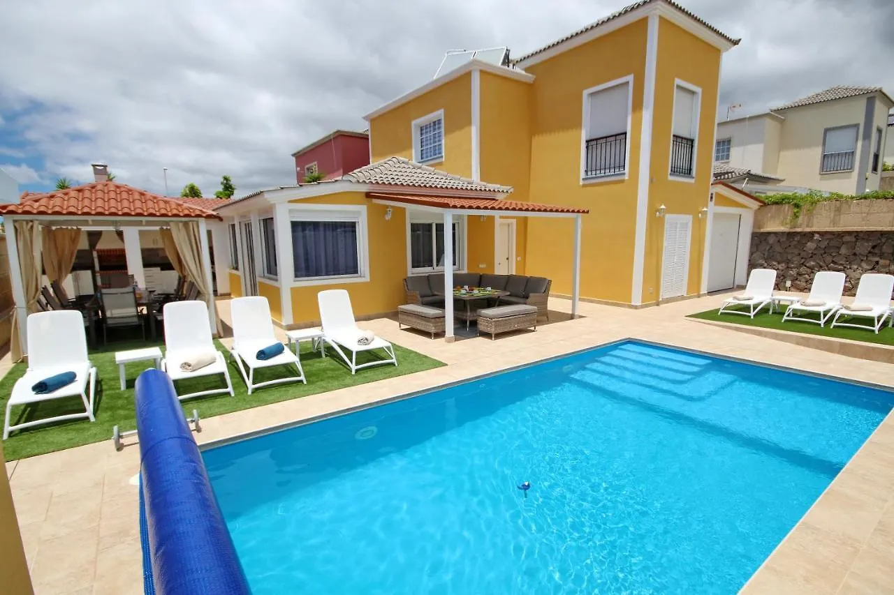 Amazing 5-Bedroom Villa In Costa Adeje 0*, Costa Adeje (Tenerife) Ισπανία
